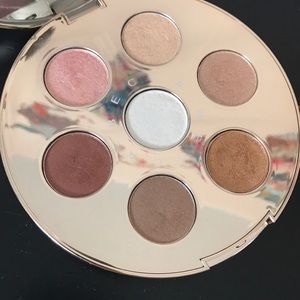 Becca eye shadow palette